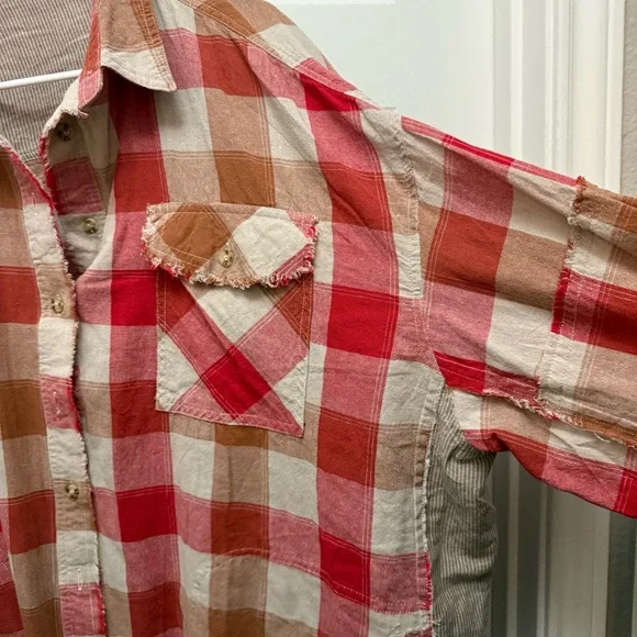 Red and Tan Plaid Button Down oversized shirt - Picture 9 of 12